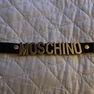 Moschino choker